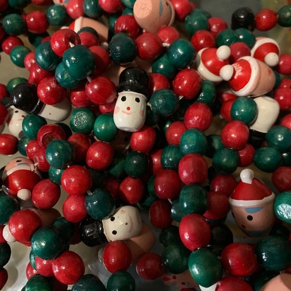 Vintage Christmas Tree Wooden Garland Hand Painted Cute 3 strands, about 27 ft - Picture 3 of 7